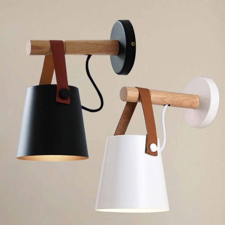 Hängande Vägglampa i Metall & Trä