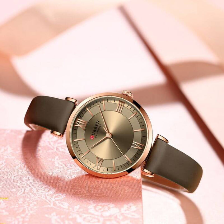 Elegant Vattentät Klocka med Läderarmband