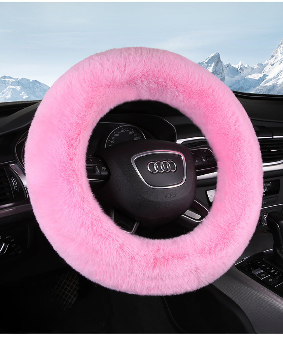 Plysch bilrattkåpa för maximal komfort