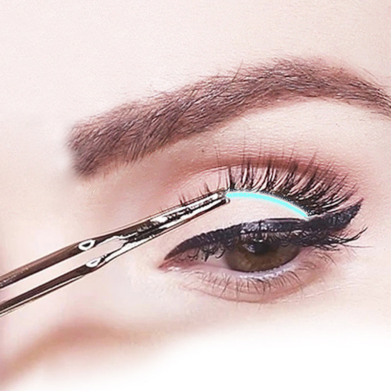 "Återanvändbara självhäftande ögonfransar, naturligt fluffiga, inga lim krävs, för glamorös ögonmakeup, skönhetsprodukt."