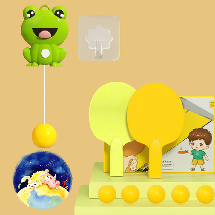 "Bärbar hängande bordtennistränare för inomhusbruk, justerbar och multifunktionell med PVC-material, enkel installation."