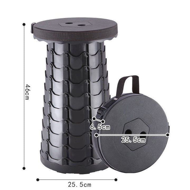 "Bärbar, ihopfällbar pall för utomhusbruk i kompakt design, grön färg, perfekt för camping och sportevenemang."