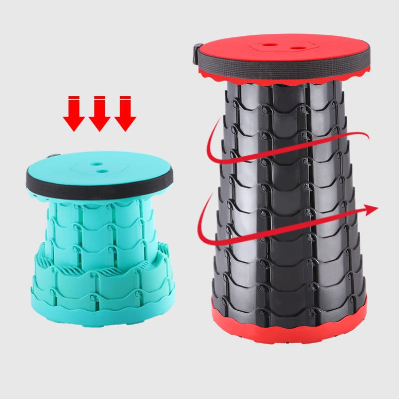 "Bärbar, ihopfällbar pall för utomhusbruk i kompakt design, grön färg, perfekt för camping och sportevenemang."