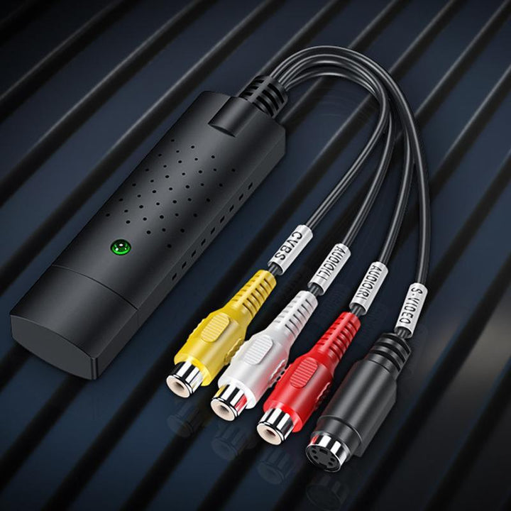 "Bärbart USB-video Capture-kort ansluts till PC/Mac via USB, kompakt design för att digitalisera analoga videor."