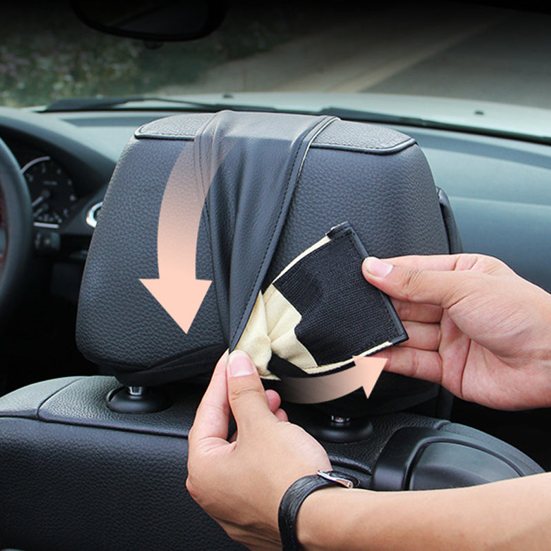 "Beige ergonomisk nackkudde med minnesskum för bilsäte; erbjuder komfort och stöd vid långa bilresor."