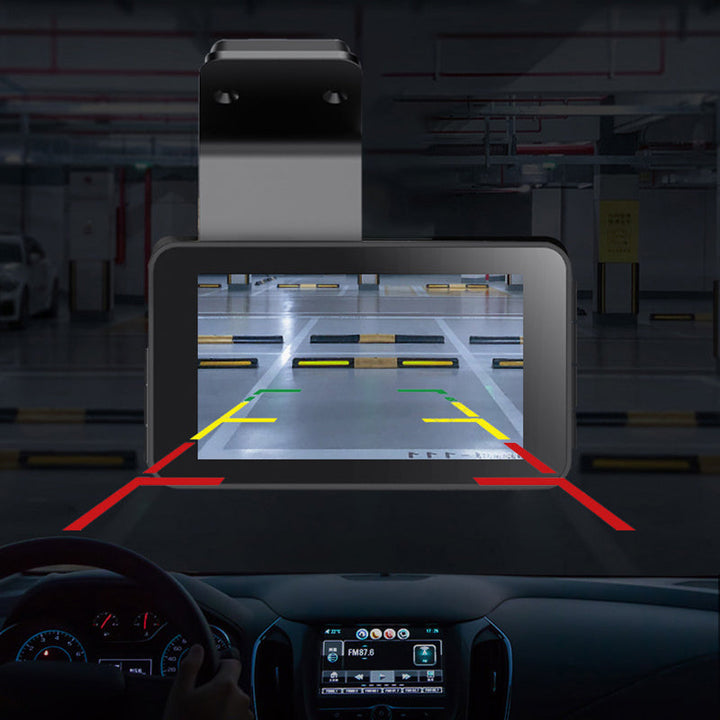"Bil HD Dash Cam med 170° vidvinkel och nattläge för skarpa 1080P inspelningar, enkelt plug and play."
