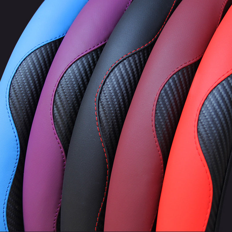 "Bilrattkåpa i kolfiberläder, sportig design med dynamiska sömmar, 38 cm, flera färger, lyxigt bilinteriörtillbehör."