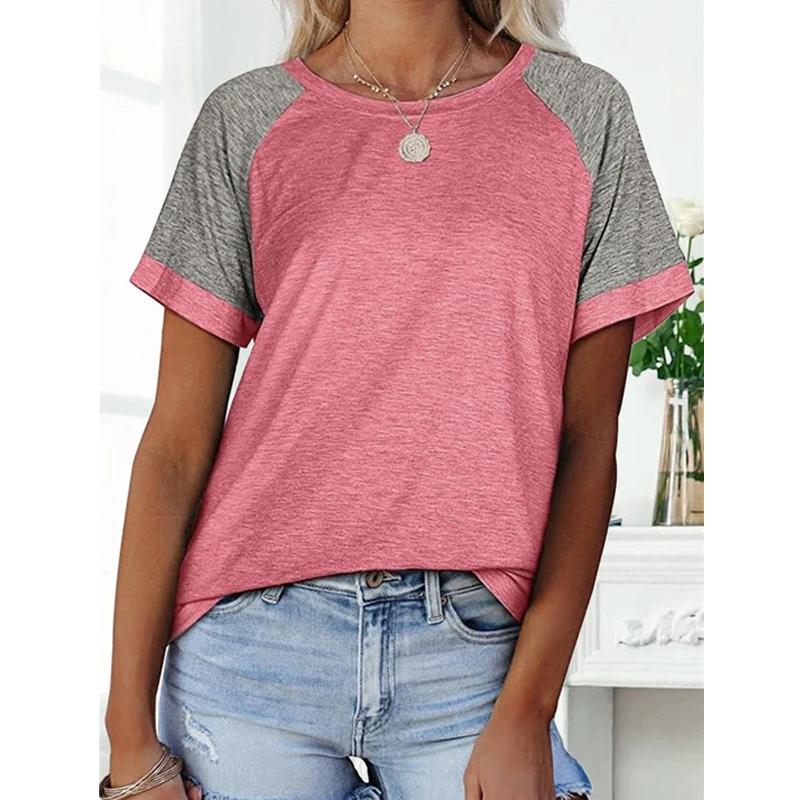 "Damhalsad T-shirt i kontrastfärg med rund hals och färgblockdesign, perfekt för lager på lager med jeans eller kjol."