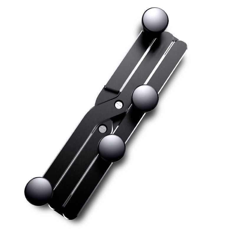 "Deformerande biltelefonhållare i svart, monterad i bilventilation, visar 360° rotation för enkel justering och sikt."