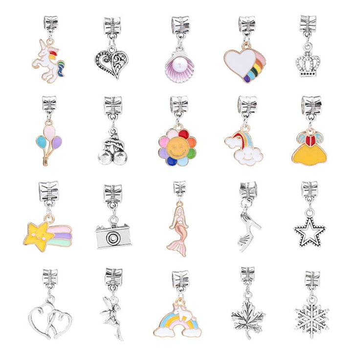 "DIY Kristall armbandsset med färgglada pärlor och hängen, perfekt för att skapa unika smycken och främja kreativitet."