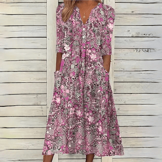 Blommig klänning för sommar och vår
