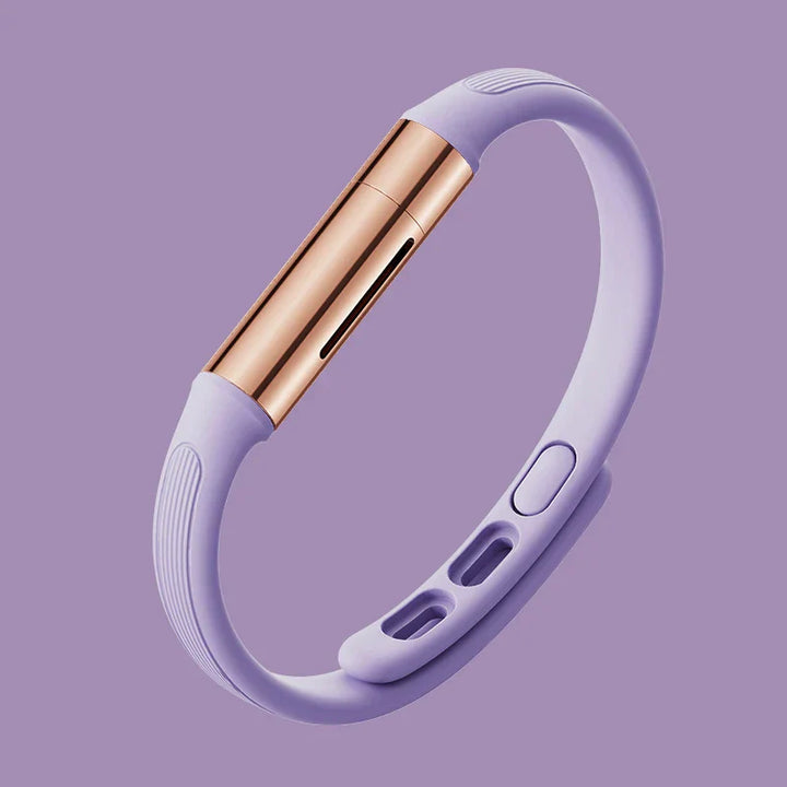 "Effektivt anti-mygg armband i justerbart silikon, stilrent designad för kvinnor, skyddar mot myggbett, finns i flera färger.
