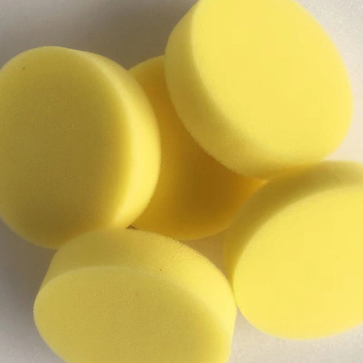 "Effektivt reparationskit för bilrepor med avancerad polering, 120ml flaska, förbättrar utseendet och skyddar ytan."