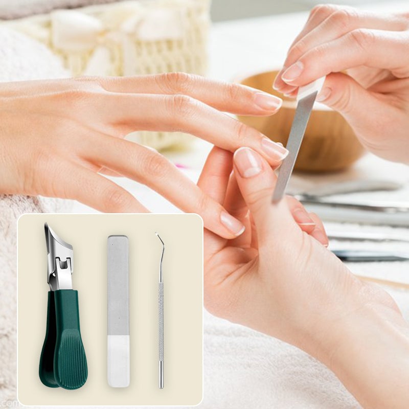 "Elegant 3-delad nagelvårdset: snedkantad nagelklippare, nano glas nagelfil, ergonomisk rengörare för proffsvård hemma."