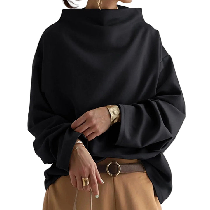 Elegant höghalsad långärmad damtopp i mjukt tyg, perfekt för kontoret.