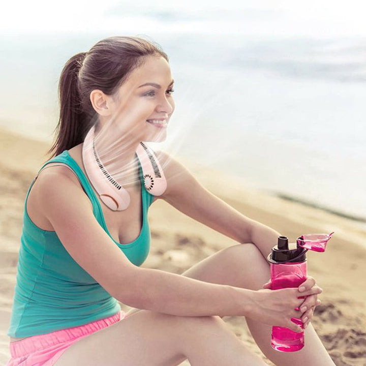 "Elegant, handsfri bärbar nackfläkt, tyst design, ger svalkande bris. Perfekt för sommarbruk, lätt och stilren."