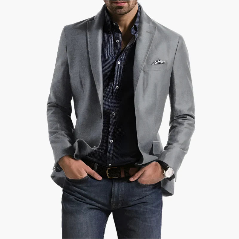 "Elegant herrblazer i klassisk design med mångsidig användning, perfekt för alla tillfällen och matchar både jeans och kostym