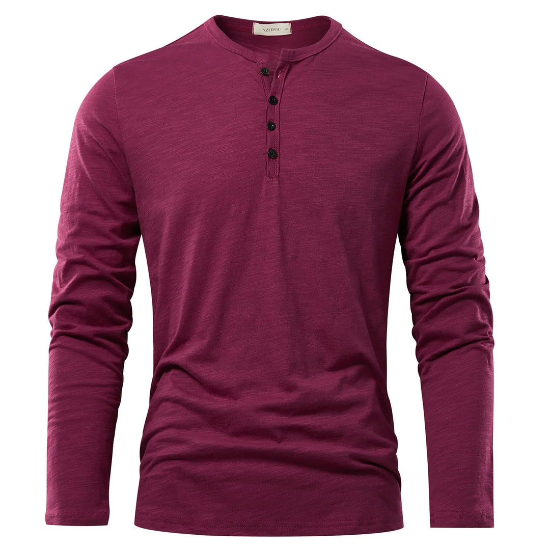 "Elegant långärmad Henley T-shirt herr med klassisk hals, enkel enfärgad design, ger stil och komfort för alla tillfällen."