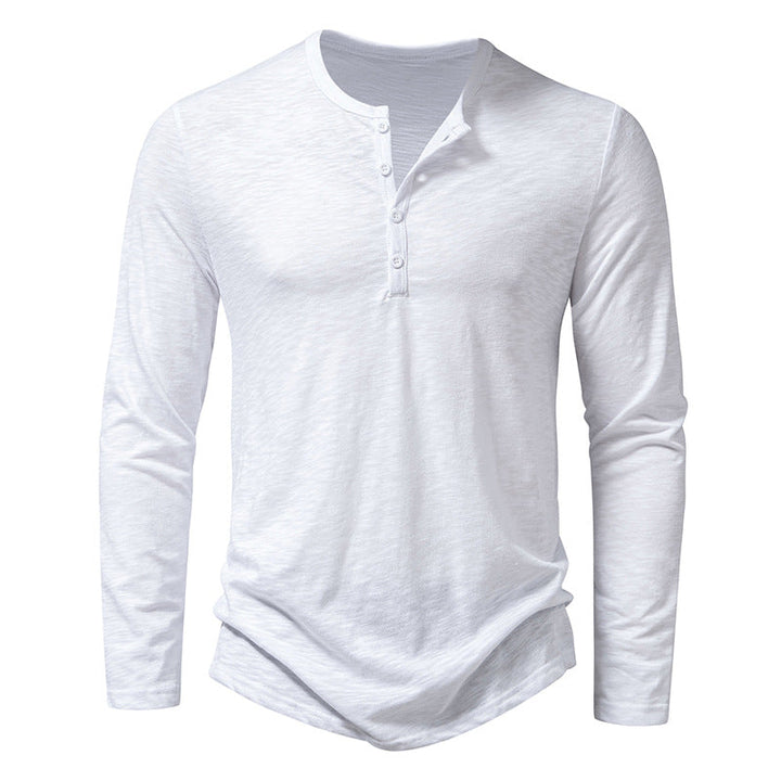 "Elegant långärmad Henley T-shirt herr med klassisk hals, enkel enfärgad design, ger stil och komfort för alla tillfällen."