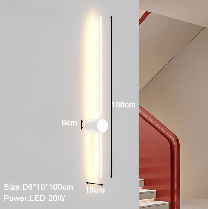 "Elegant LED vägglampa i skandinavisk design, roterbar, akryl och aluminium, idealisk för modern belysning."