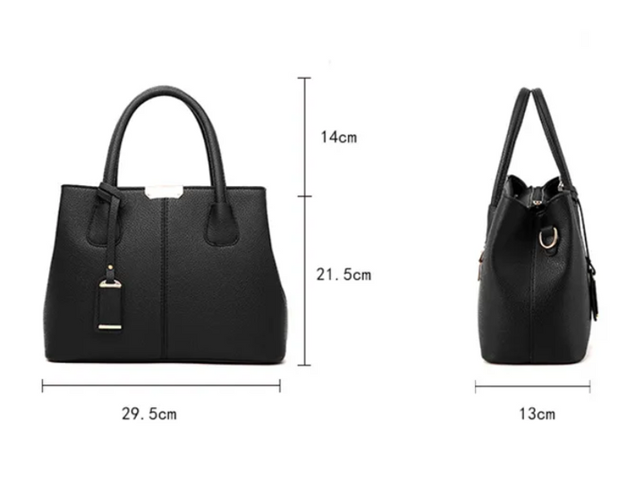 "Elegant lila crossbody väska i konstläder med justerbar rem, perfekt för stilfull daglig användning och komfort."