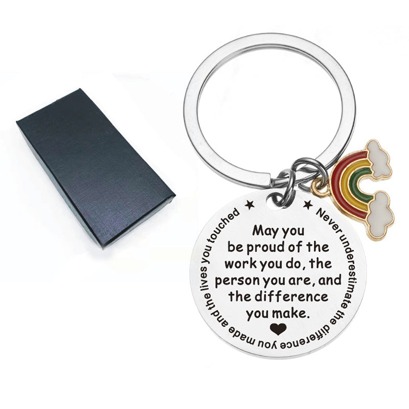 "Elegant överraskningspresent för kvinnor, med smycken och accessoarer, perfekt för festliga tillfällen och spontana gåvor."