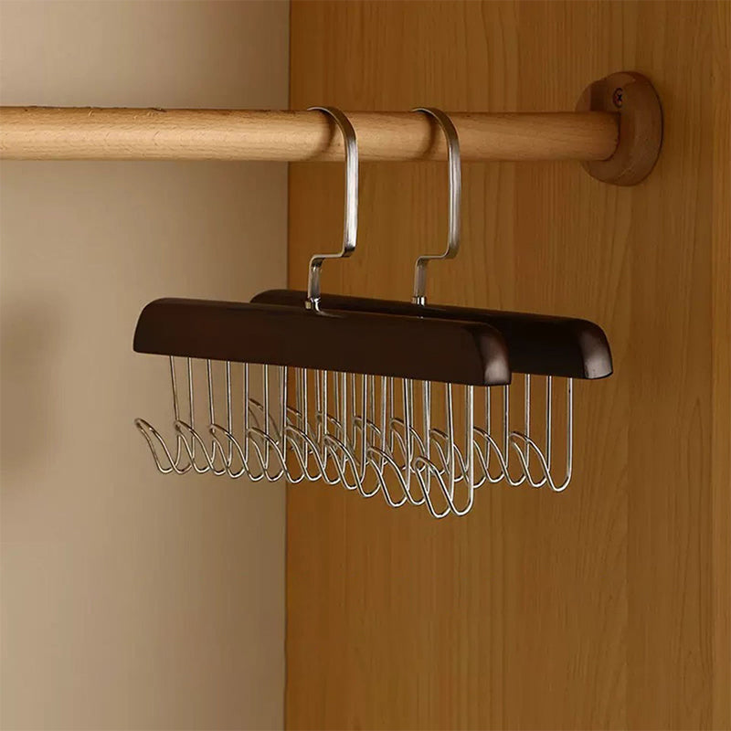 "Elegant träklädhängare med 360° rotation, anti-slip design och 8 krokar, perfekt för organiserad garderob."