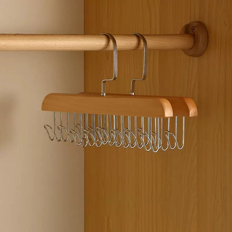 "Elegant träklädhängare med 360° rotation, anti-slip design och 8 krokar, perfekt för organiserad garderob."