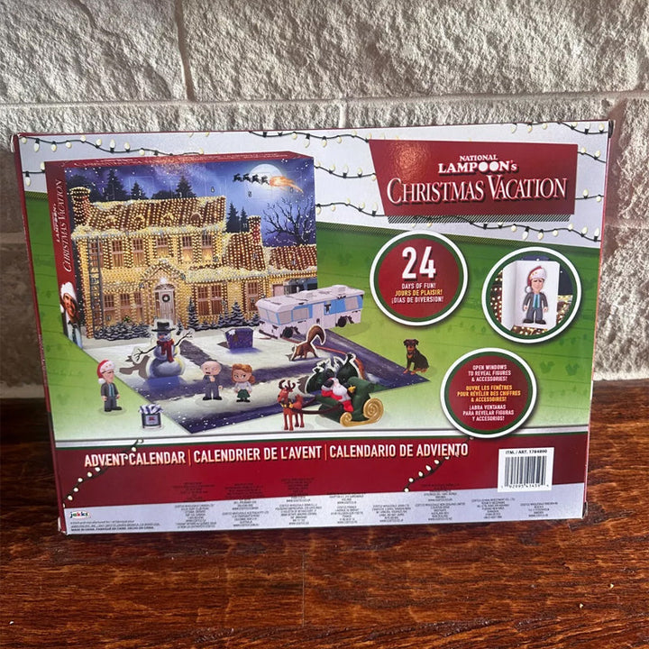 "Färgglad adventskalender 2024 med 24 luckor, julig design, papper, 21x18x3 cm, perfekt för familjeglädje i december."