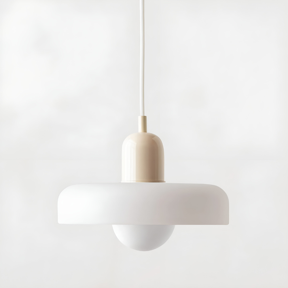 "Färgglad justerbar taklampa i glas, modern design med eleganta linjer och levande färger för stilfull belysning."