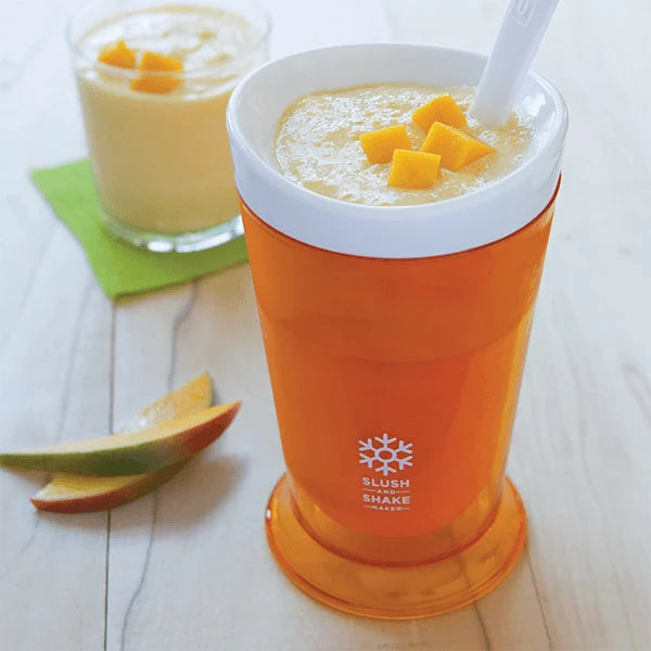 "Färgglad Slush & Shake Maker för läckra drycker hemma, kompakt design, lättanvänd, perfekt för slushies och milkshakes."