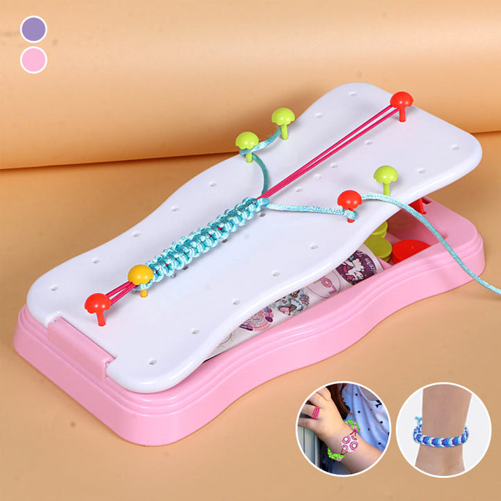 "Färgglatt DIY handflätset för barn med rep och tillbehör, främjar kreativitet och handfärdigheter med säkra material."