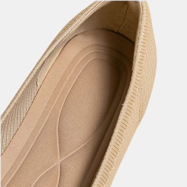 "Flera färger ballerina dam skor, elegant design, bekväma, olika storlekar, idealiska för vardag och speciella tillfällen."