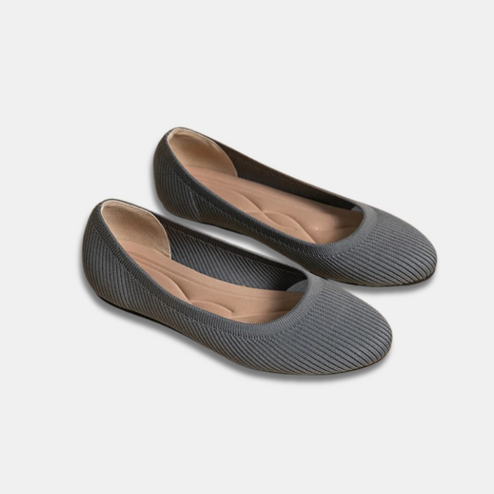 "Flera färger ballerina dam skor, elegant design, bekväma, olika storlekar, idealiska för vardag och speciella tillfällen."