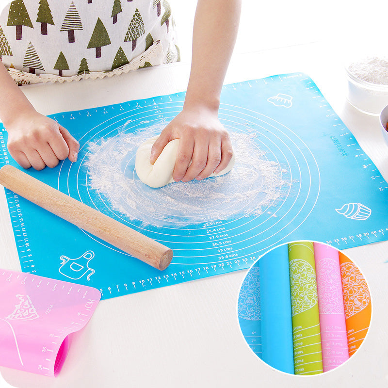 "Flerfärgad non-stick silikon bakmatta, perfekt för bakverk, med halkfri yta och temperaturtålighet."