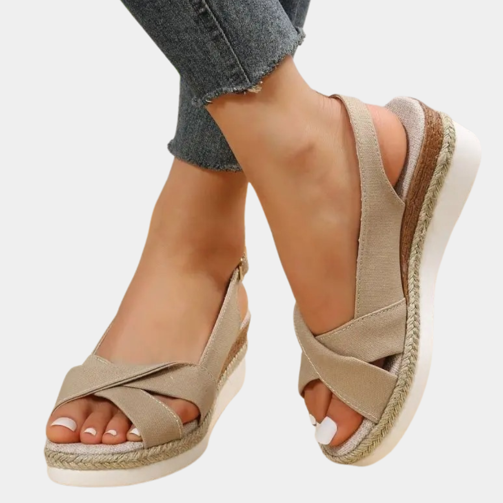 "Flerfärgade kvinnors andningsbara espadrille flats med flätad sula, stilfullt och bekvämt designade för vardagsbruk."