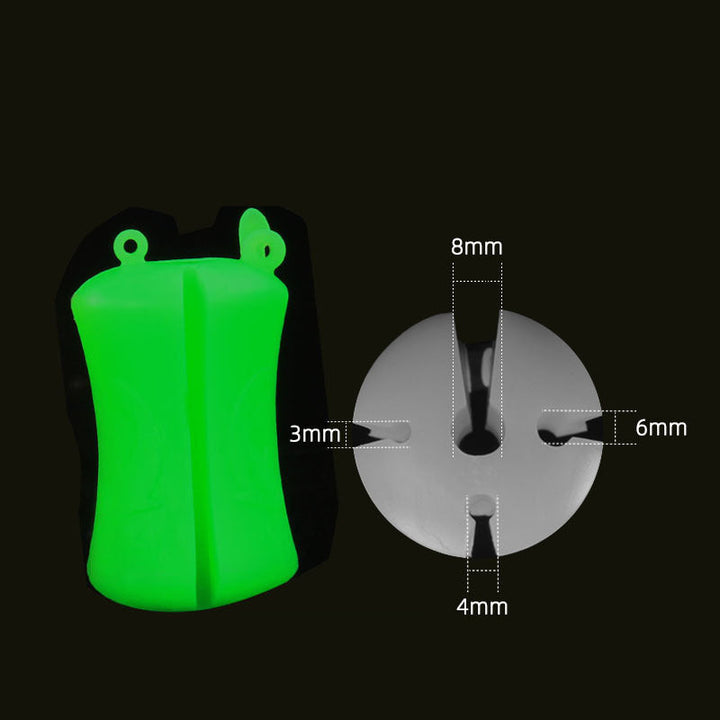 "Flexibelt och hållbart fiskespöfäste i silikon, bärbar för utomhusbruk, i färgerna röd, gul, grön och vit."