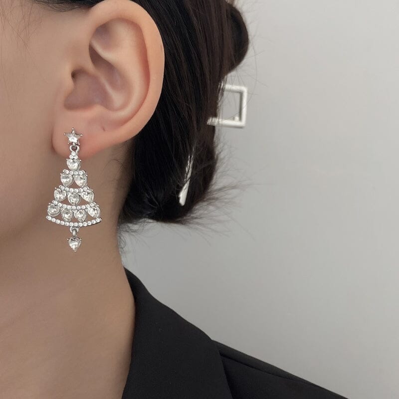 "Glittrande julgranörhängen för kvinnor i guld, silver och grönt, perfekt till festliga outfits, med hypoallergen design."