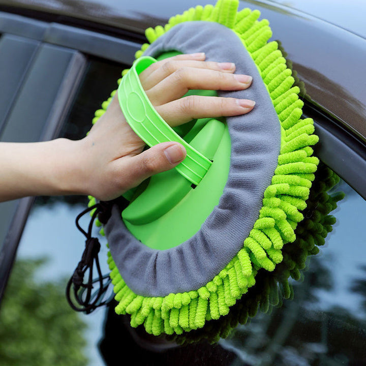 "Grön mikrofiber biltvättmopp med teleskopiskt handtag, justerbar längd för enkel bilrengöring, multifunktionell användning."