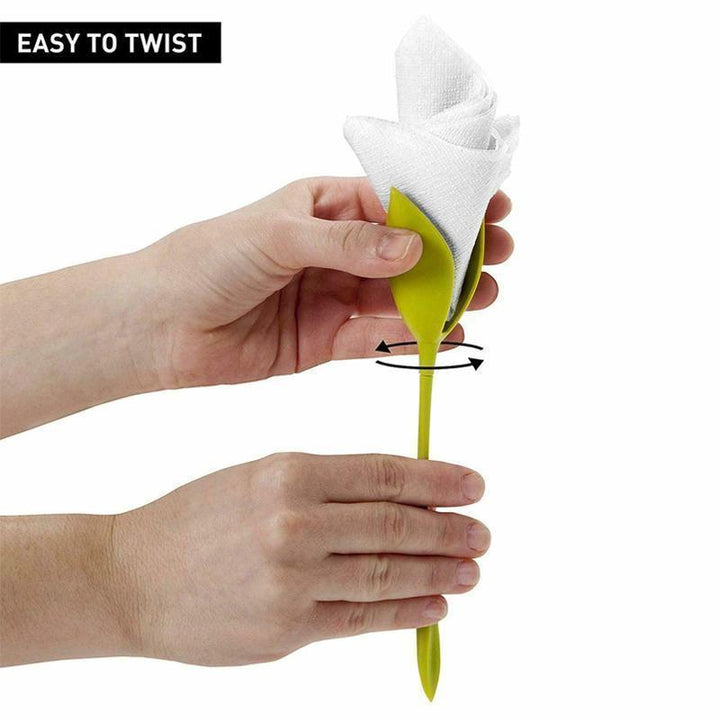 "Grön servetthållare med blomdesign och elegant utseende för borddukning, perfekt för alla tillfällen och dekoration."