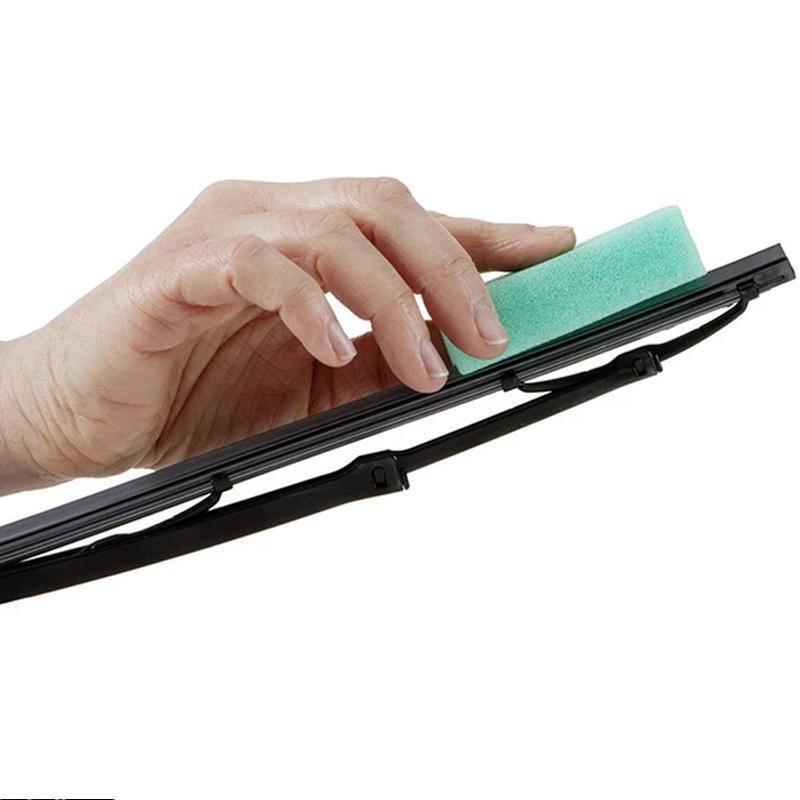 "Gröngul torkarbladsskärare i ABS-plast, kompakt med modern design för snabb och effektiv skärning av torkarblad."