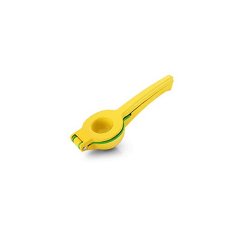 "Gul citruspress i aluminium, ergonomisk design, perfekt för kök, lättanvänd, pressar citrusjuice effektivt."