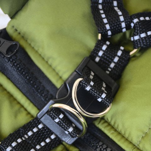 Håll Din Hund Varm i Vinter! Lufsens Vattentäta Hundtäcke med Inbyggd Sele - Glowseva