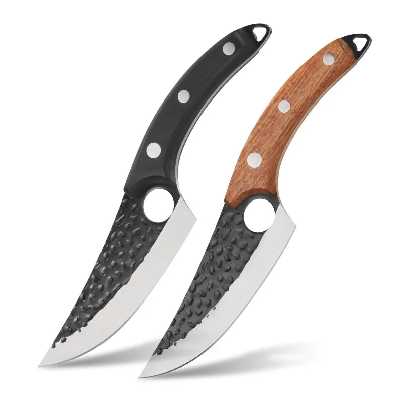 "Handgjord japansk kökkniv med ultraskarpt stålblad och ergonomiskt trähandtag, designad för perfekt skärprecision."