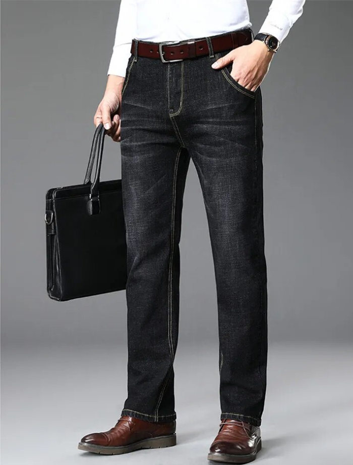 "Herrjeans med stretch och bomull, modern design, flera fickor, trendig passform, idealisk för både vardag och formella tillf