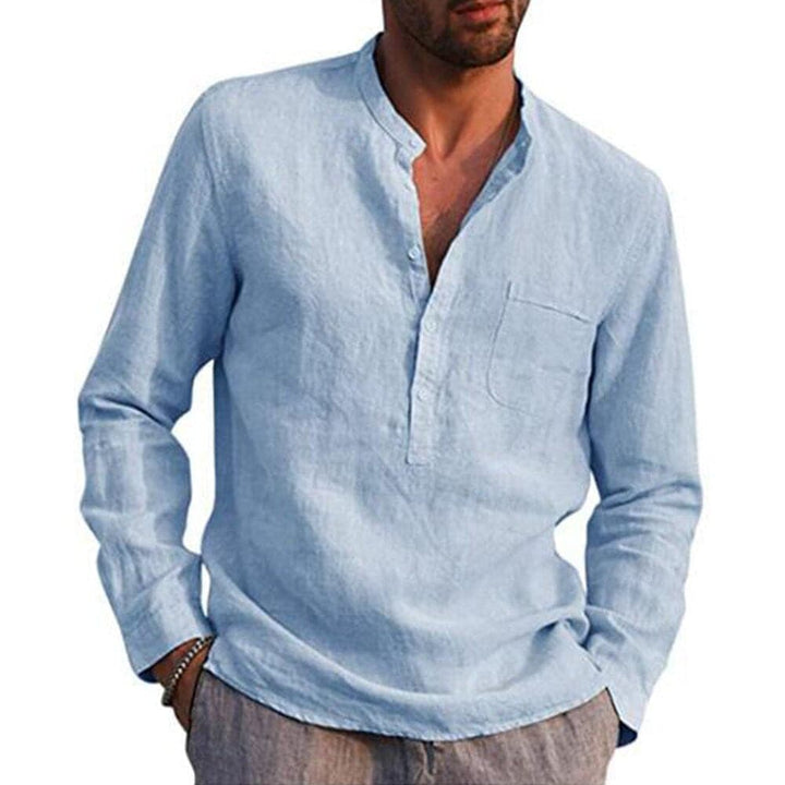 "Herrskjorta av linneblandning med mandarin krage och lång ärm, casual stil. Idealisk för vardag och semiformella tillfällen.