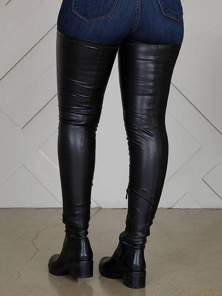 Höga läderstövlar för vinter, eleganta och platta, över knähöga, perfekt för stil och värme, dammode.