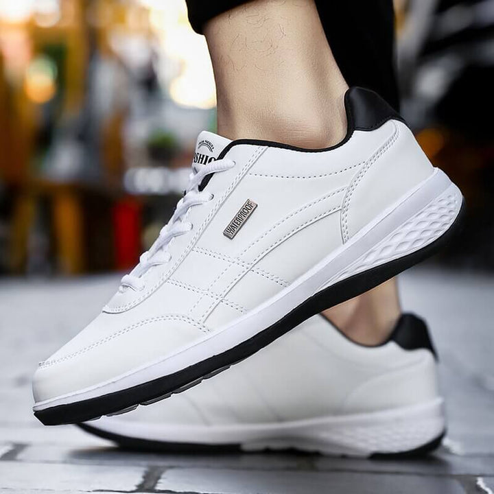 "Högkvalitativa herrsneakers, sportiga och bekväma med stilren design, perfekt för aktiv livsstil"