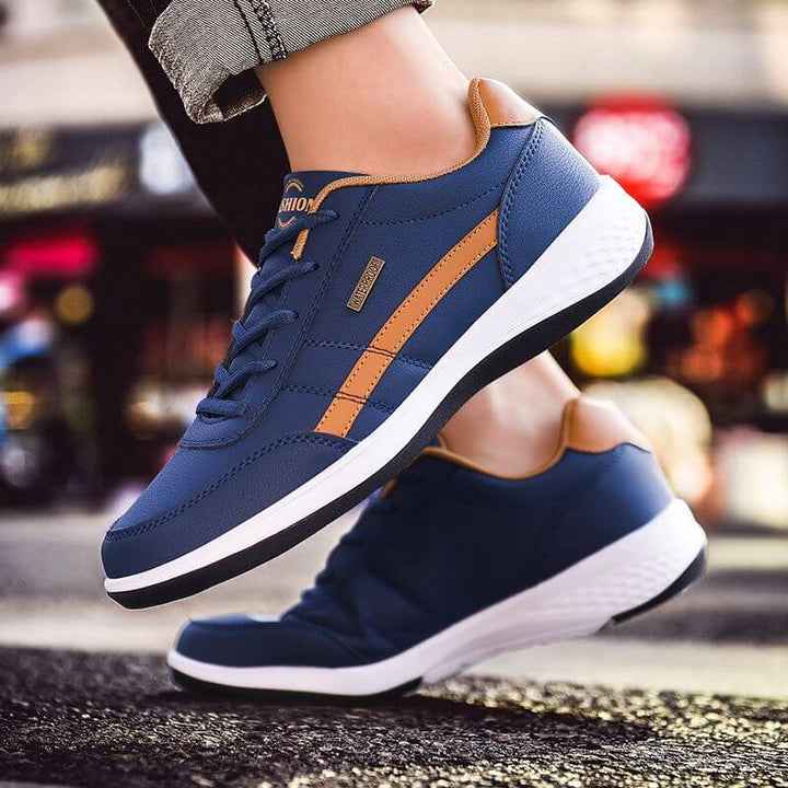 "Högkvalitativa herrsneakers, sportiga och bekväma med stilren design, perfekt för aktiv livsstil"
