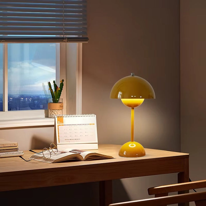 Bordslampa | Svamplampa Flowerbud | Batteridriven LED Sken
